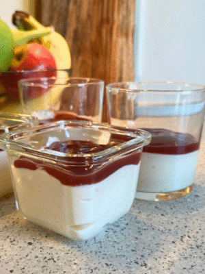 Jordbær skyr budding